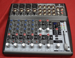 Behringer Xenyx 1202FX Mezclador de Audio de 12 Entradas Procesador Multi FX FUNCIONA