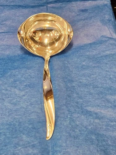 Pine Spray by International .925 Sterling Silver Gravy Ladle 6 1/4" EXCELLENT !
