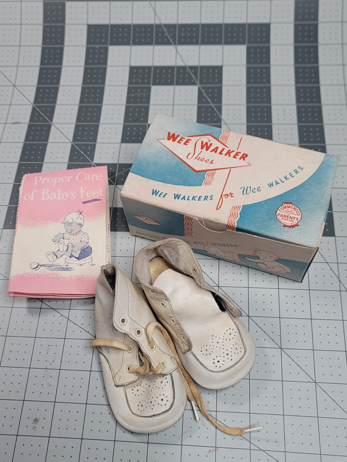 With Original Box & Papers Wee Walker Made In Usa 1940s