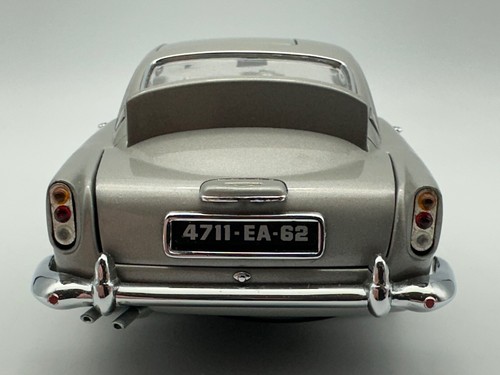 Danbury Mint James Bond 007 Aston Martin DB5, 1:24, Excellent, Boxed - Picture 19 of 20