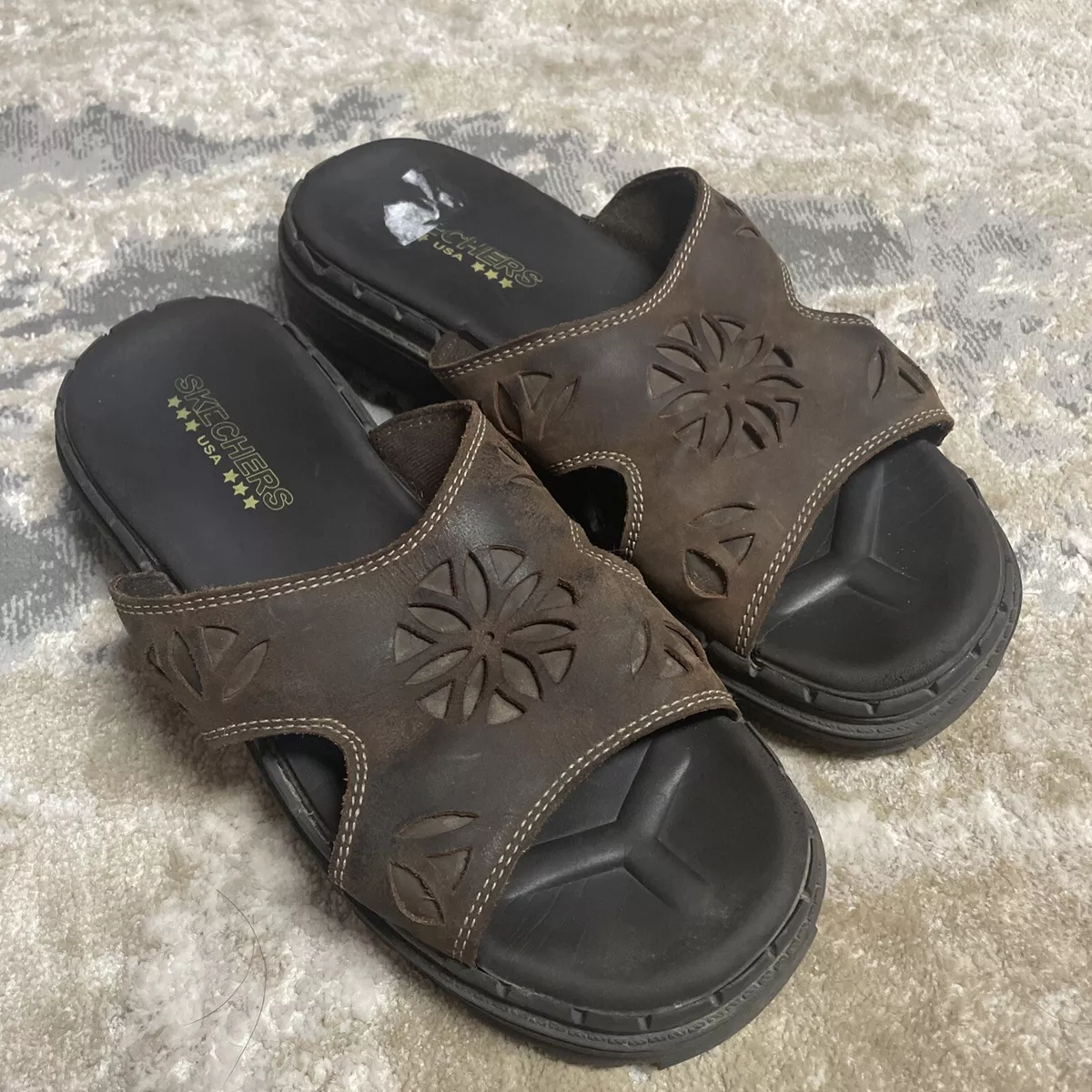 Discontinued sales skechers sandals