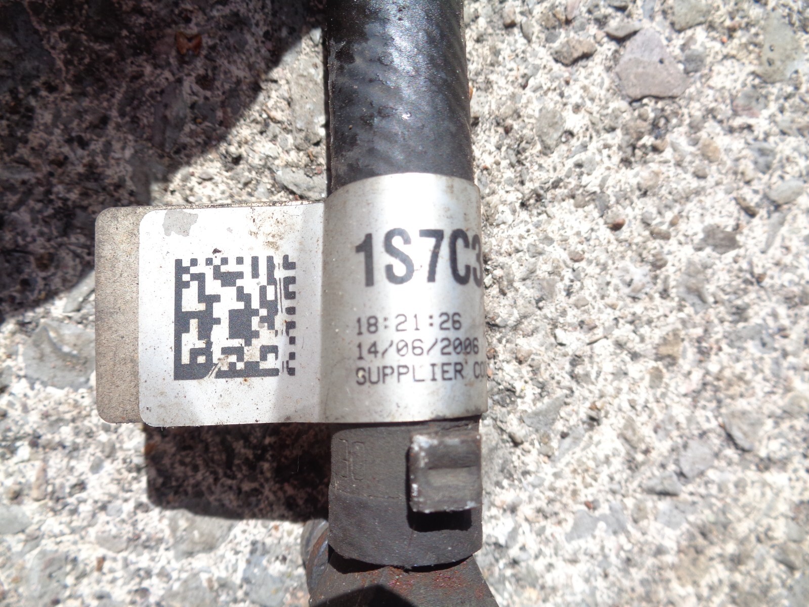 Ford Mondeo mK3 2.0 2.2 Tdci Diesel Power Steering Pipe Rubber Hose 1S7C3A713 DR thumbnail 6