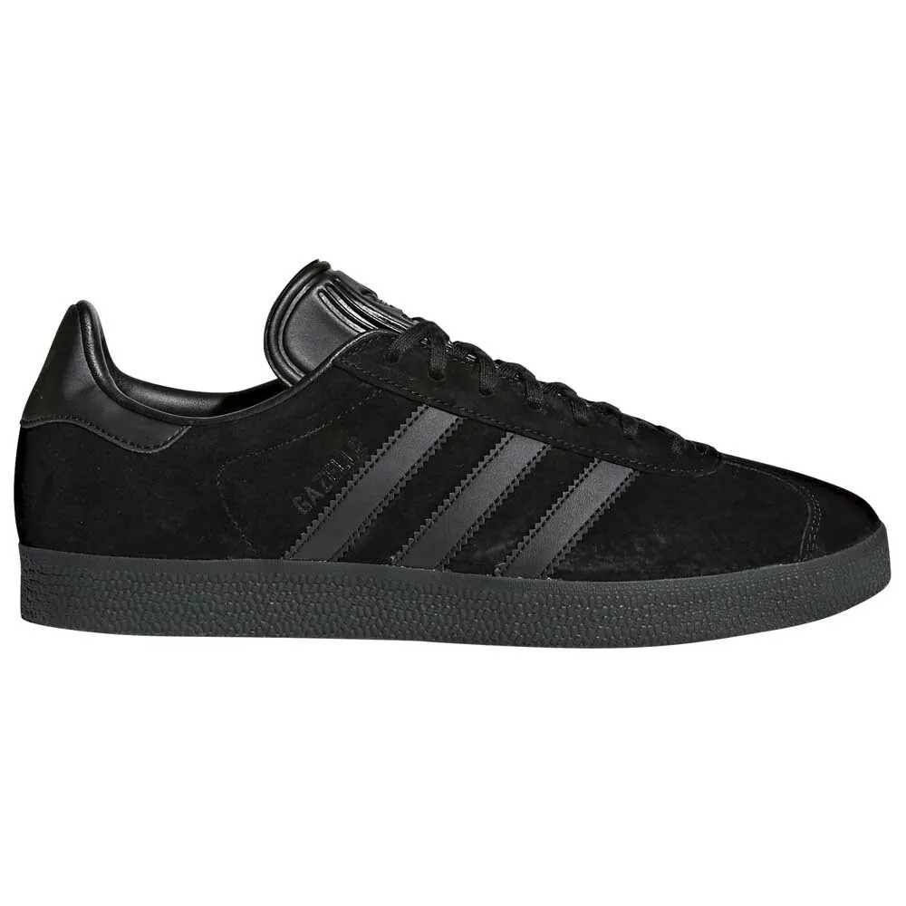 All black sales suede adidas