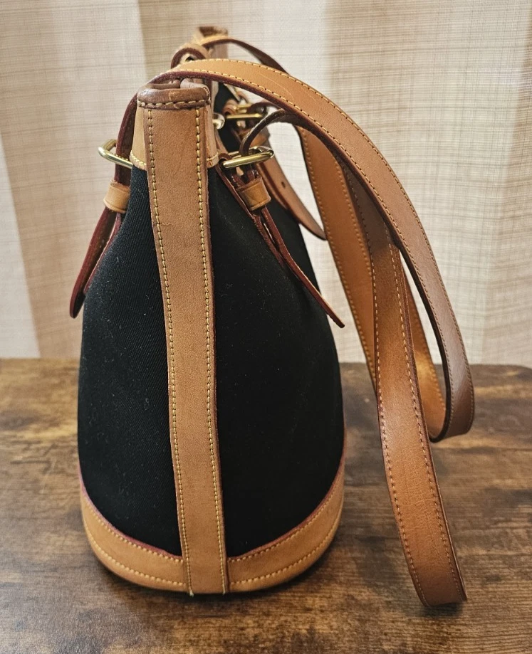 Borsa a tracolla vintage Dooney & Bourke nera tela bordo pelle secchiello USA