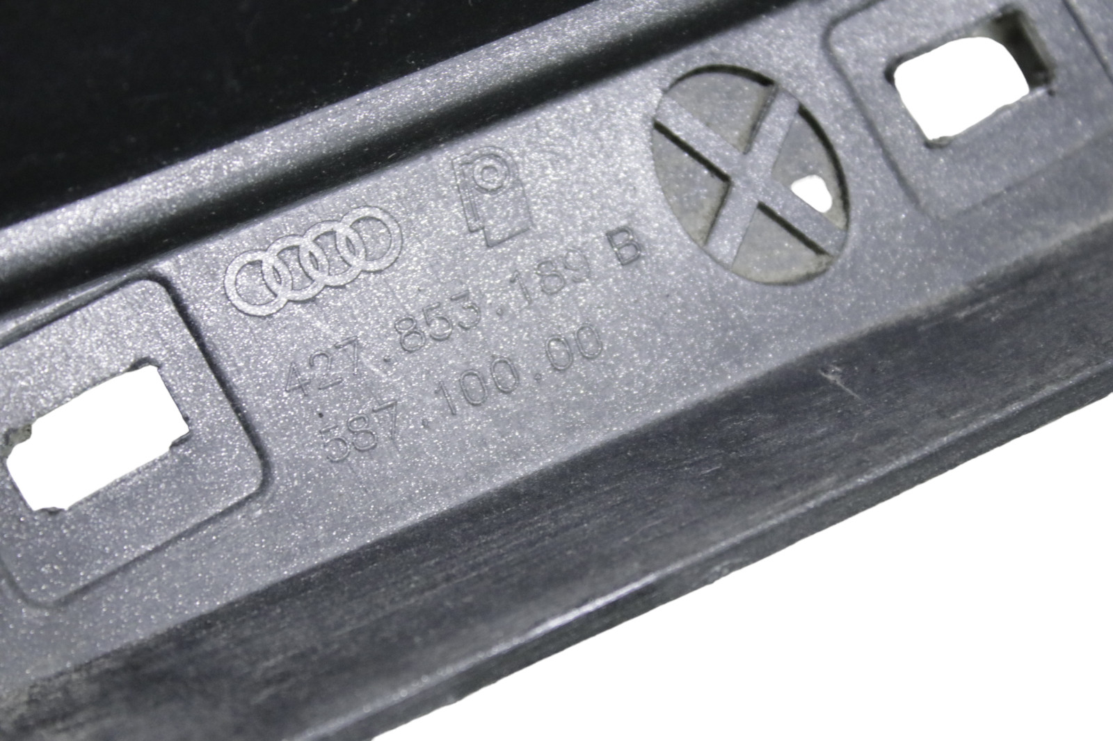 Audi R8 V8 V10 Spyder Left Side Driver Side B-Pillar Molding Trim 2014 2015 OEM