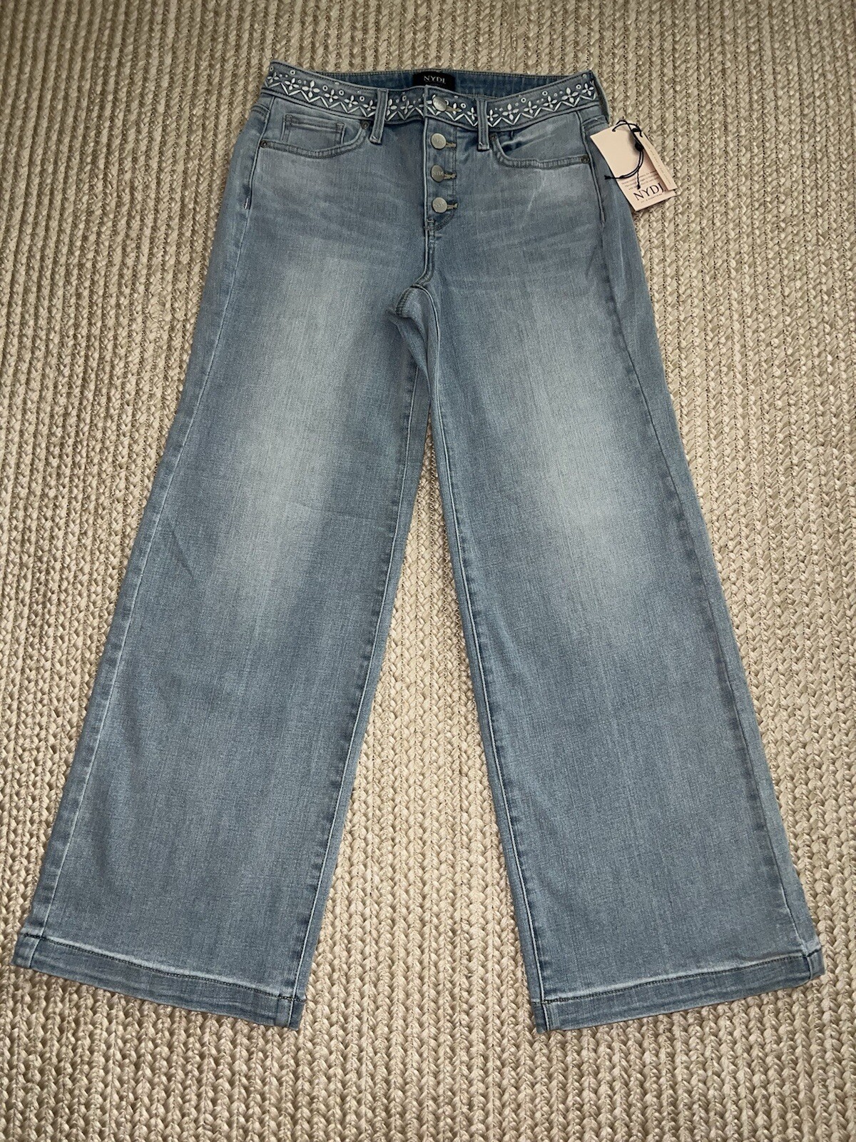 Picture 3 of 7