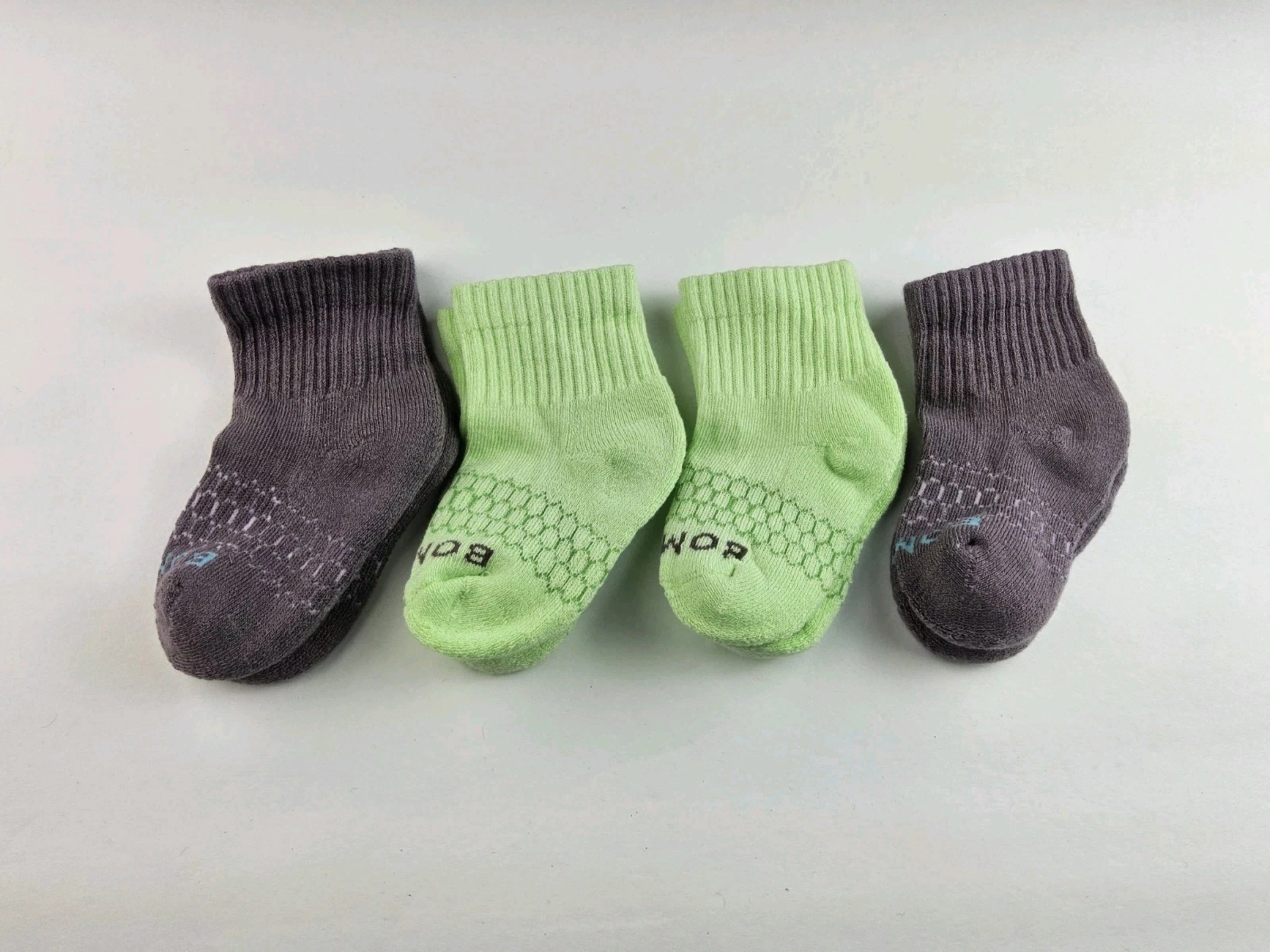 Bombas Toddler Socks Lot Of 4 Pairs Size T
Opens in a new window or tab