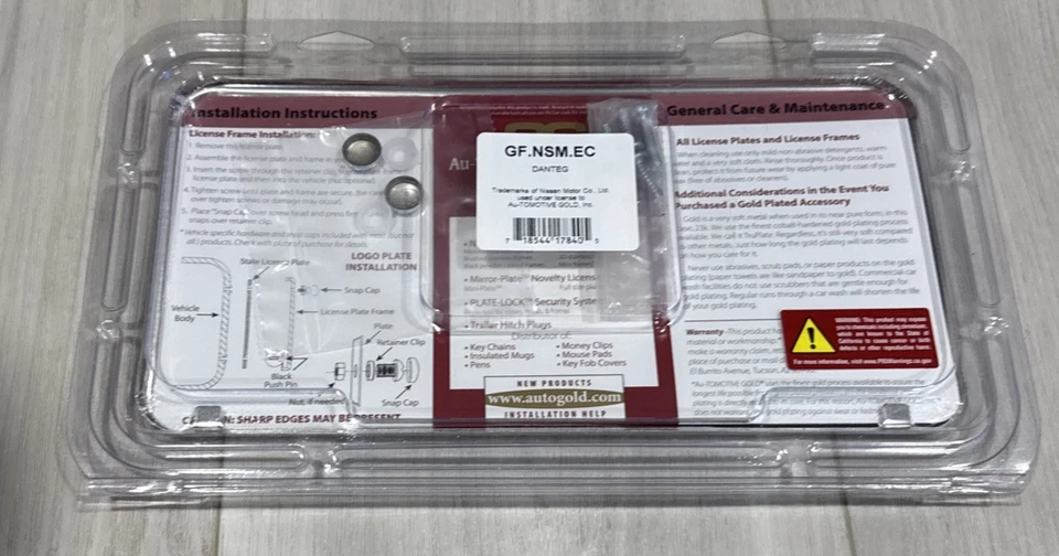 Marco de matrícula plateado NISMO de acero inoxidable Au-tomotive Foto 2 de 2