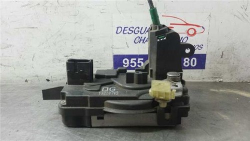 PORTIERSLOT RECHTS VOOR Opel Zafira (M75) MPV 1.9 CDTI (Z19DT) 2007 13210749 - Afbeelding 1 van 5