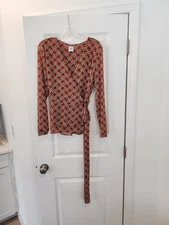 Cabi Ringleader Wrap Top Size M Red Signet Chain Print Mesh Long Sleeve