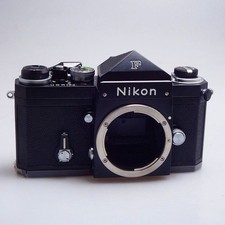 Nikon F Eye Level Black Late Model 35mm SLR Film Camera Body from Japan E0505