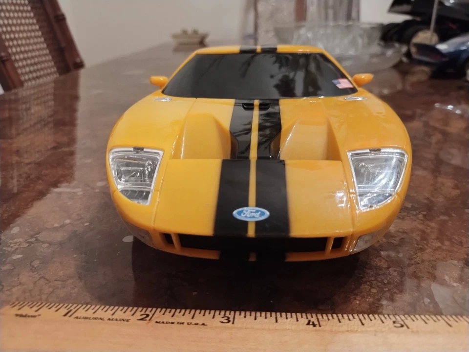 NIKKO Ford GT R/C Car 1/16 Scale Yellow - restore or parts only - Image 3 of 4