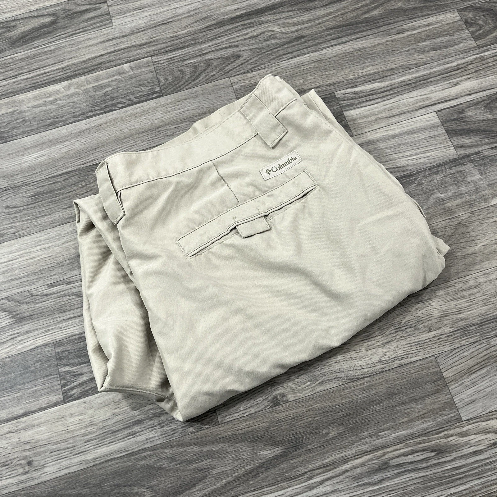 Columbia PFG Omni-Shade Pants Mens 38x32 Beige Lightweight Fishing Hiking Adult