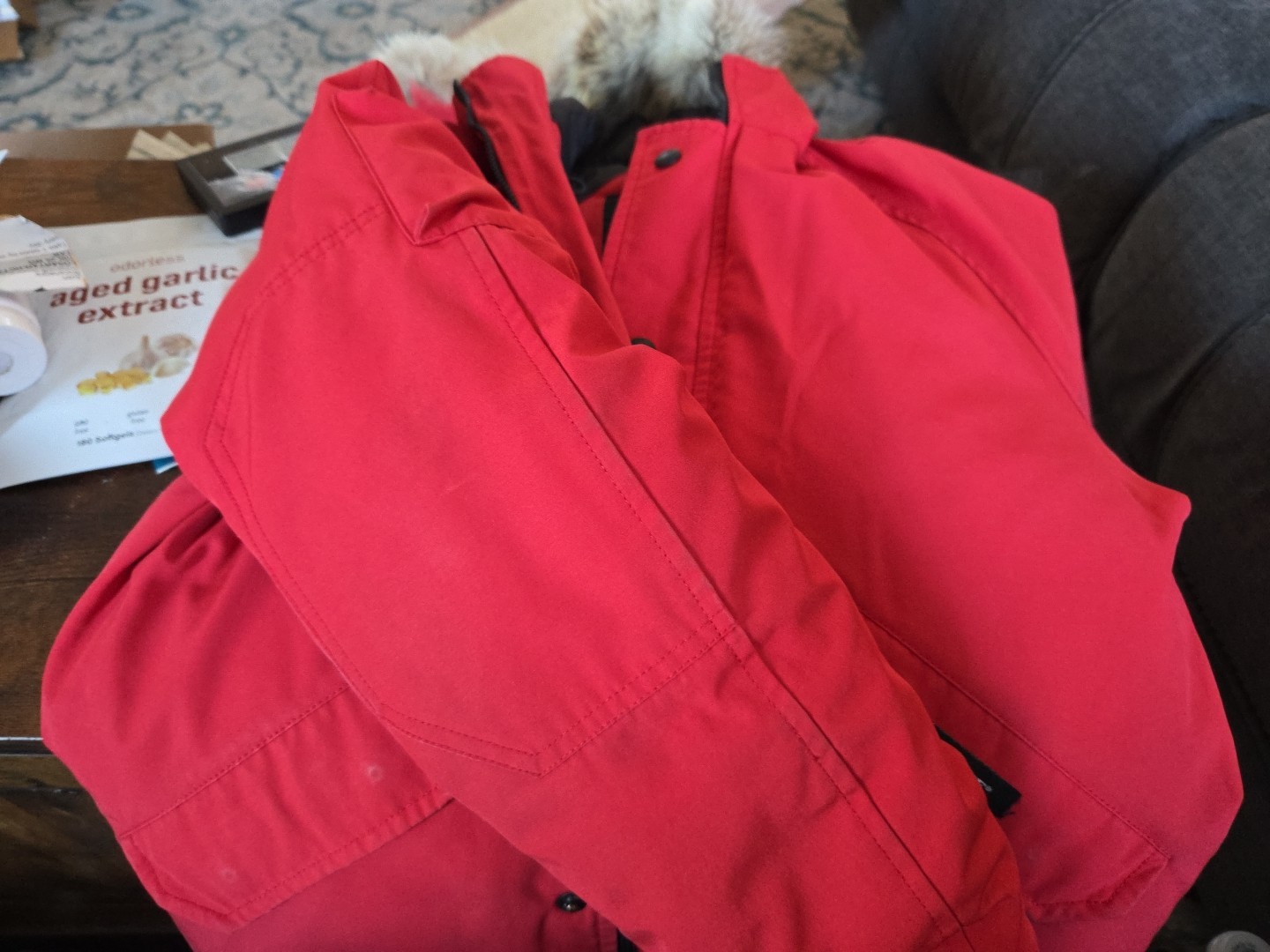PRE-OWNED CANADA GOOSE YOUTH LARGE (14-16) RUNDLE BOMBER JACKET RED # 7995Y $695 thumbnail 6