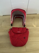 Silver Cross Wayfarer Pioneer Hood & Apron - Red