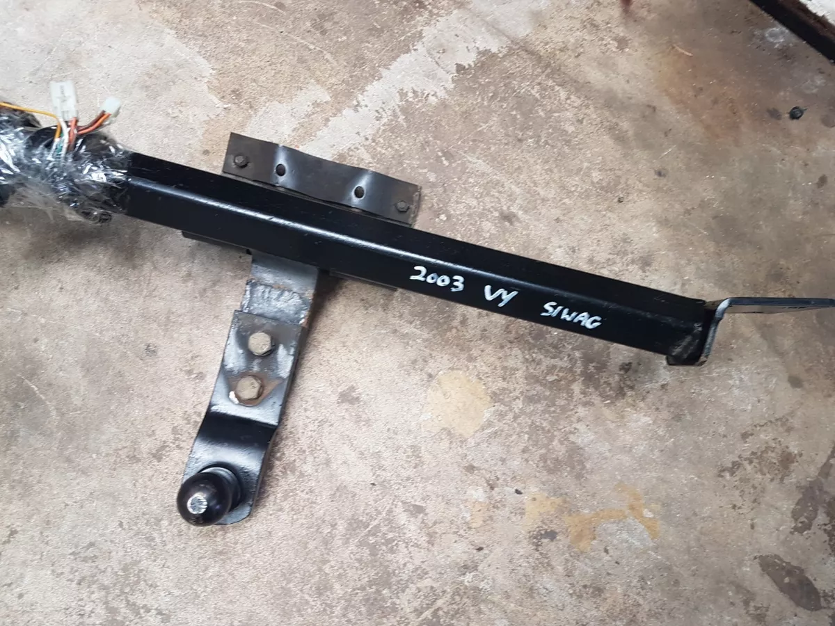 Vy commodore tow bar deals