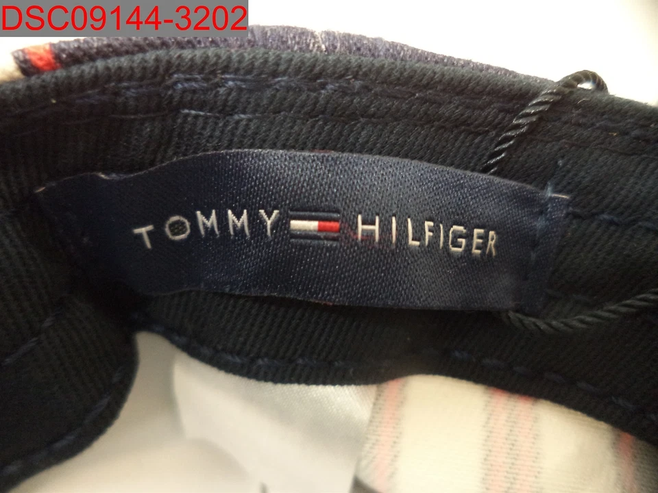 Tommy Hilfiger Unisex Niños Rojo, Blanco y Azul Logo Sombrero, Talla 4-7 194998362506 Foto 4 de 4