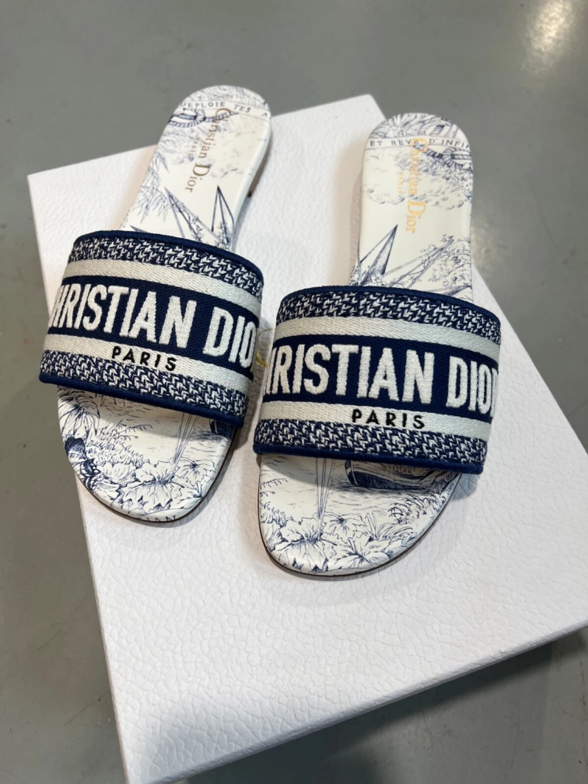 SANDALES CHRISTIAN DIOR BLEU PROFOND DWAY SLIDE COTON BRODÉ EU38 UK 5