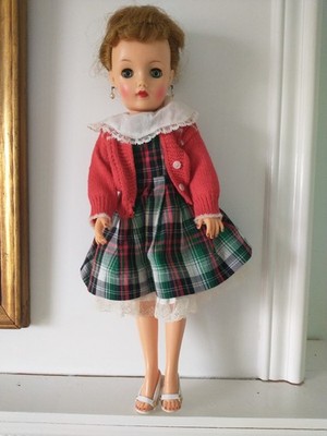 VTG 1950s IDEAL LITTLE MISS REVLON DOLL VT-18 W ORIGINAL CLOTHES