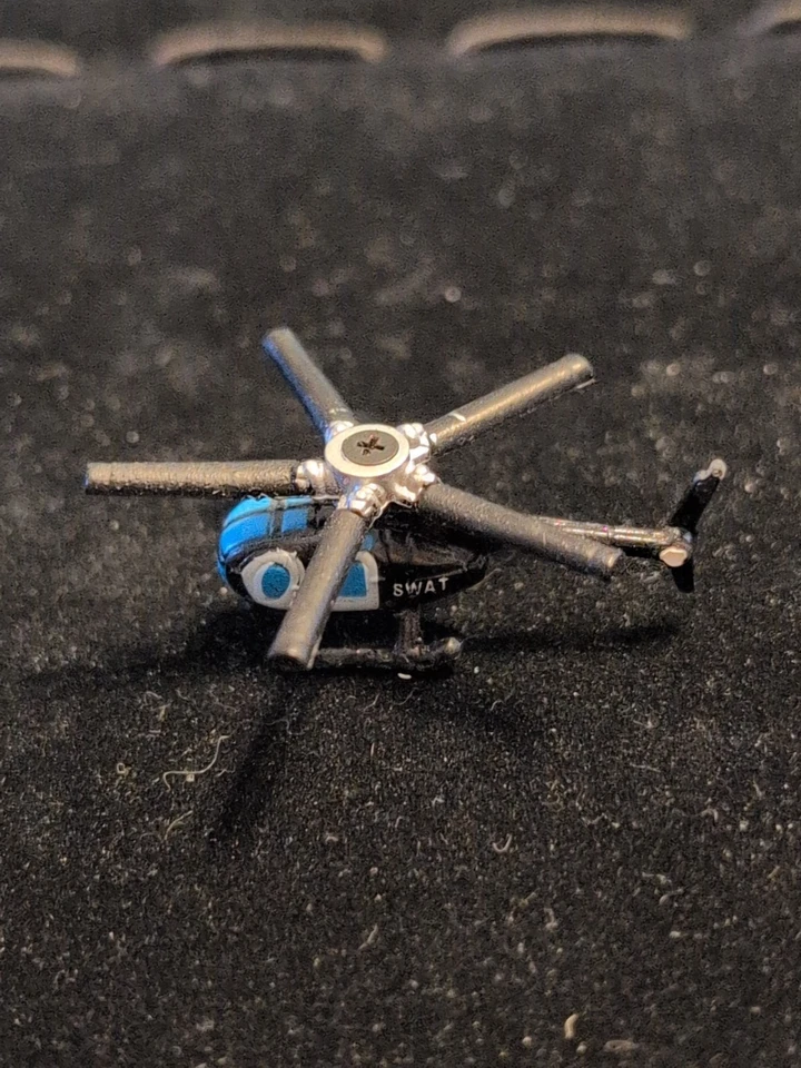 Micro Machines Galoob 1989 Bell Huey Police SWAT Lot Of 2 Helicopters Vintage - Image 3 of 4