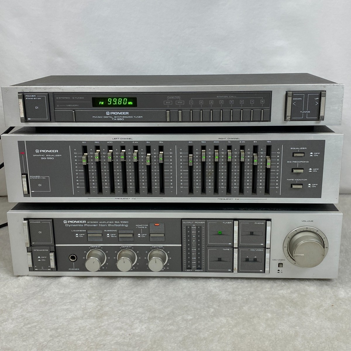 Pioneer SA-1050 Amp TX-950 Tuner SG-550 Equalizer Vintage Stereo