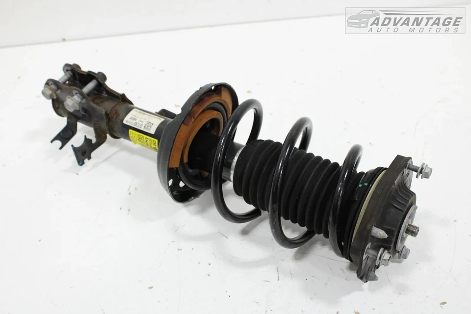 Buick Encore GX 2020-2024 tracción delantera derecha puntal de amortiguador con muelle helicoidal OEM Foto 2 de 4