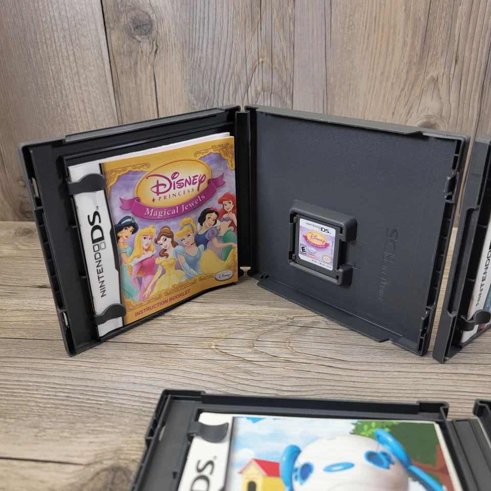 Lote de 3 juegos Nintendo DS Disney Princess Magical, Dora la Exploradora, Wappydog Foto 4 de 4