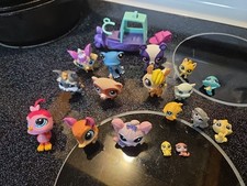 Lot Of 17 Littlest Pet Shop variety of animals By Hasbro.