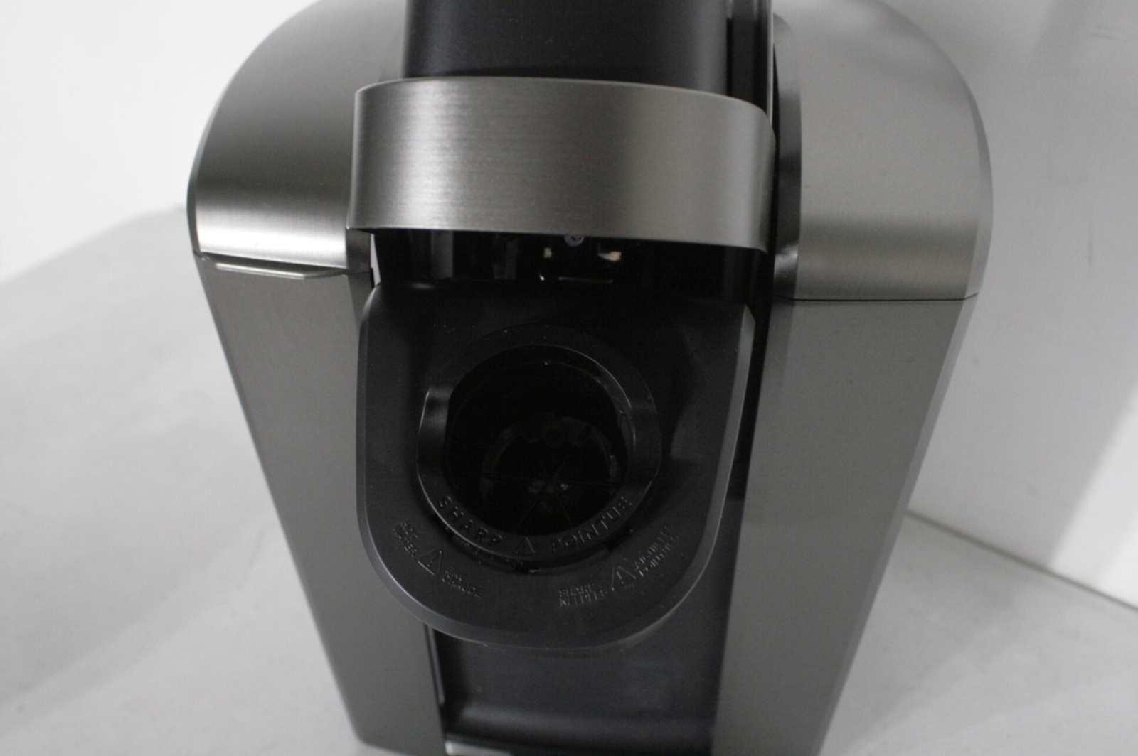 Keurig KElite K90 Single Serve Coffee Maker w 75oz Reservoir Brushed