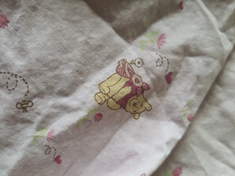 Disney Baby Winnie Pooh Piglet Fitted Sheet Crib Toddler Bed Pink bees Flowers - Изображение 3 из 4