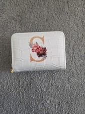 S Initial White Purse With Two Zipped Areas One For Cards One For Coins & Notes