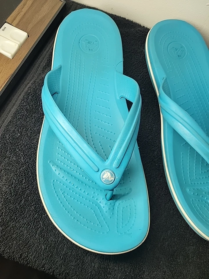 Crocs Crocband Flip Flop Sandal Blue  w/ White Slip On 10 - Image 2 of 4