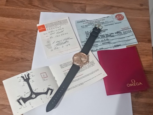 1969 GENTS 9K GOLD OMEGA SEAMASTER DE VILLE AUTO WITH PAPERS & 9K OMEGA BUCKLE