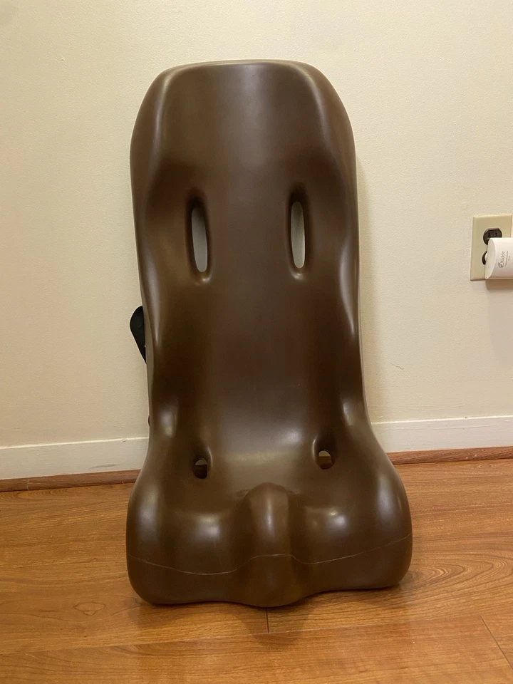 Cuidador especial de tomate suave al tacto Foto 2 de 4