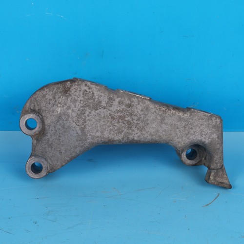 Opel Insignia A 2.0 Turbo Halter Motoraufhängung rechts 13227754 Halterung OZ