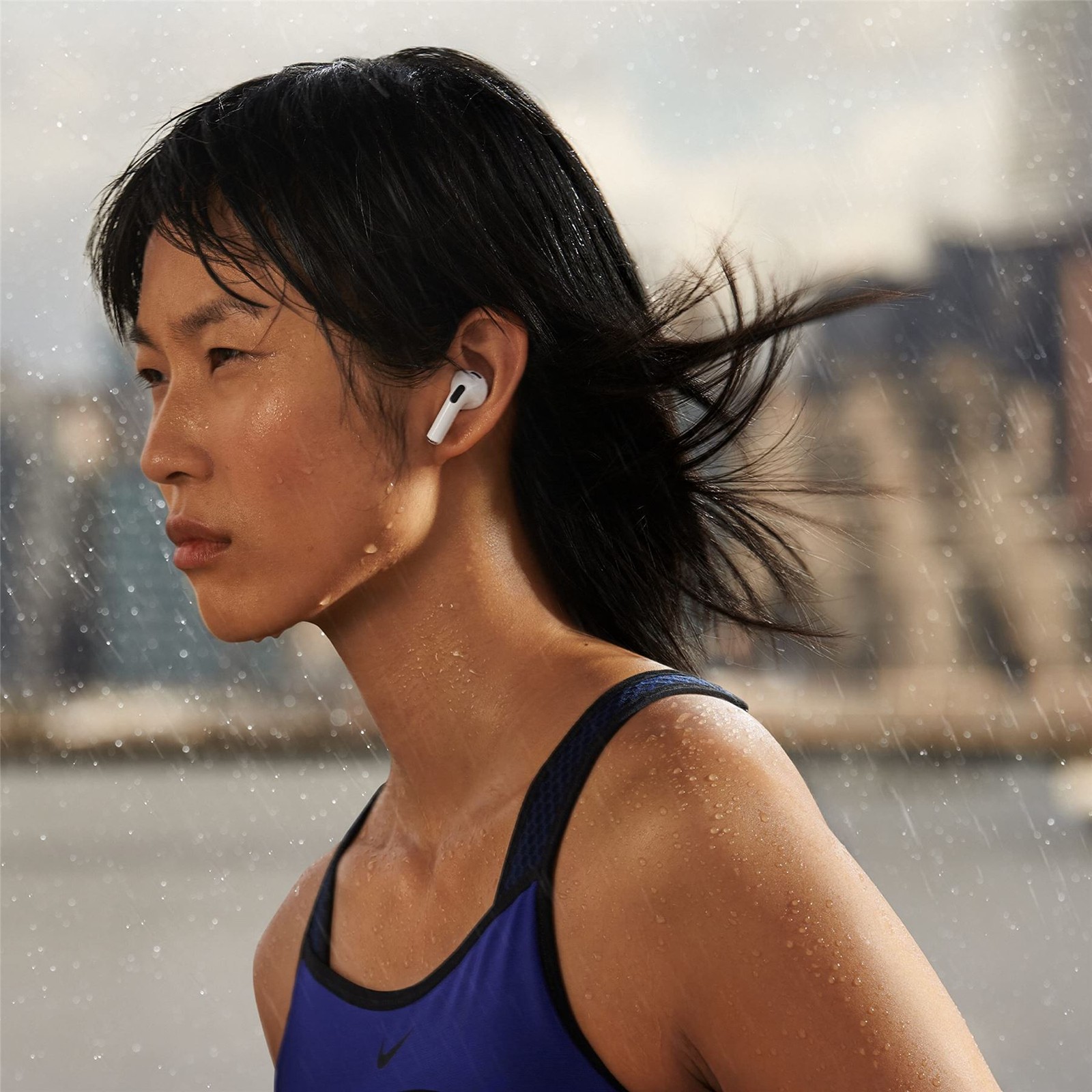 Apple AirPods de 3.ª generación con estuche de carga MagSafe MME73LL/A | Blancos - Excelente, imagen 3
