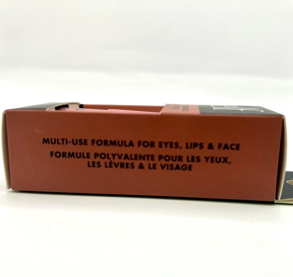 e.l.f. Peonía deslumbrante monocromática multi barra para ojos, labios y mejillas y esponja Foto 3 de 4