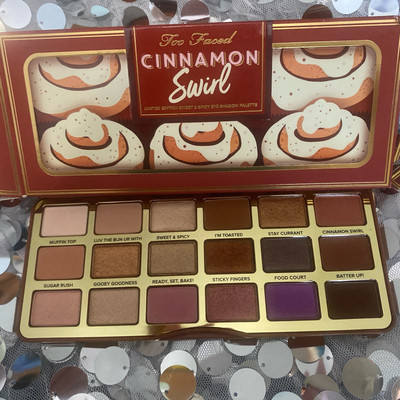 Too Faced, Palette Eyeshadow, Cinnamon Swirl, Sweet & Spicy