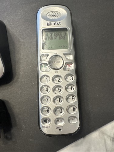 AT&T EL52300 3 Handset Answering System - DECT 6.0, Speakerphone - Very Clean - Picture 7 of 13