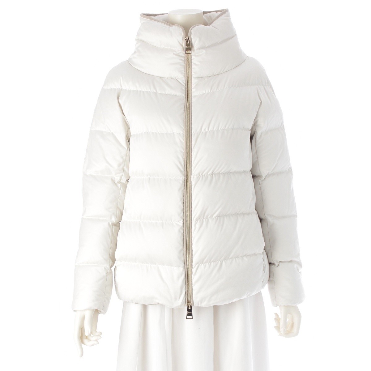 Herno Resort quilting Down jacket outer white 38 - image 1