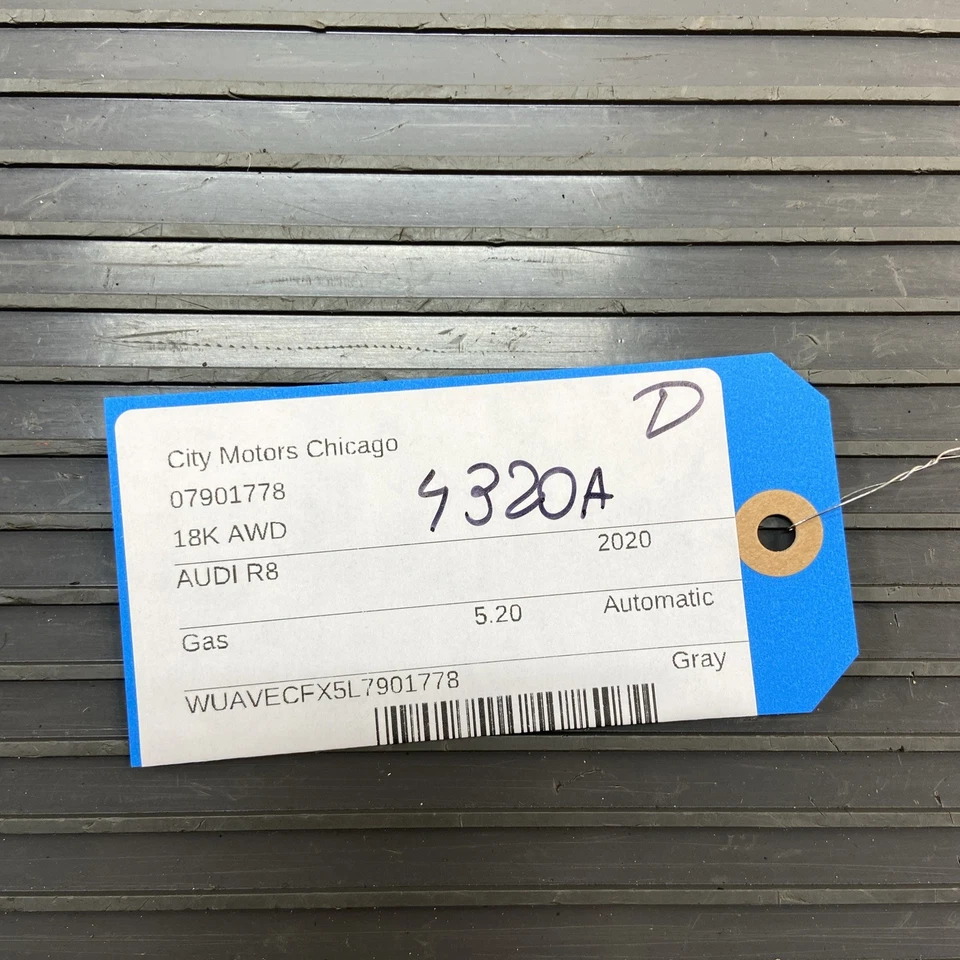 2017-2023 奥迪 R8 4S 后备箱锁闩盖面板升降门原始设备制造商正品零件 — 第 2/4 张图片