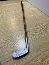 Vintage Champion Type Hickory Shaft Leather Grip No 10 Putter