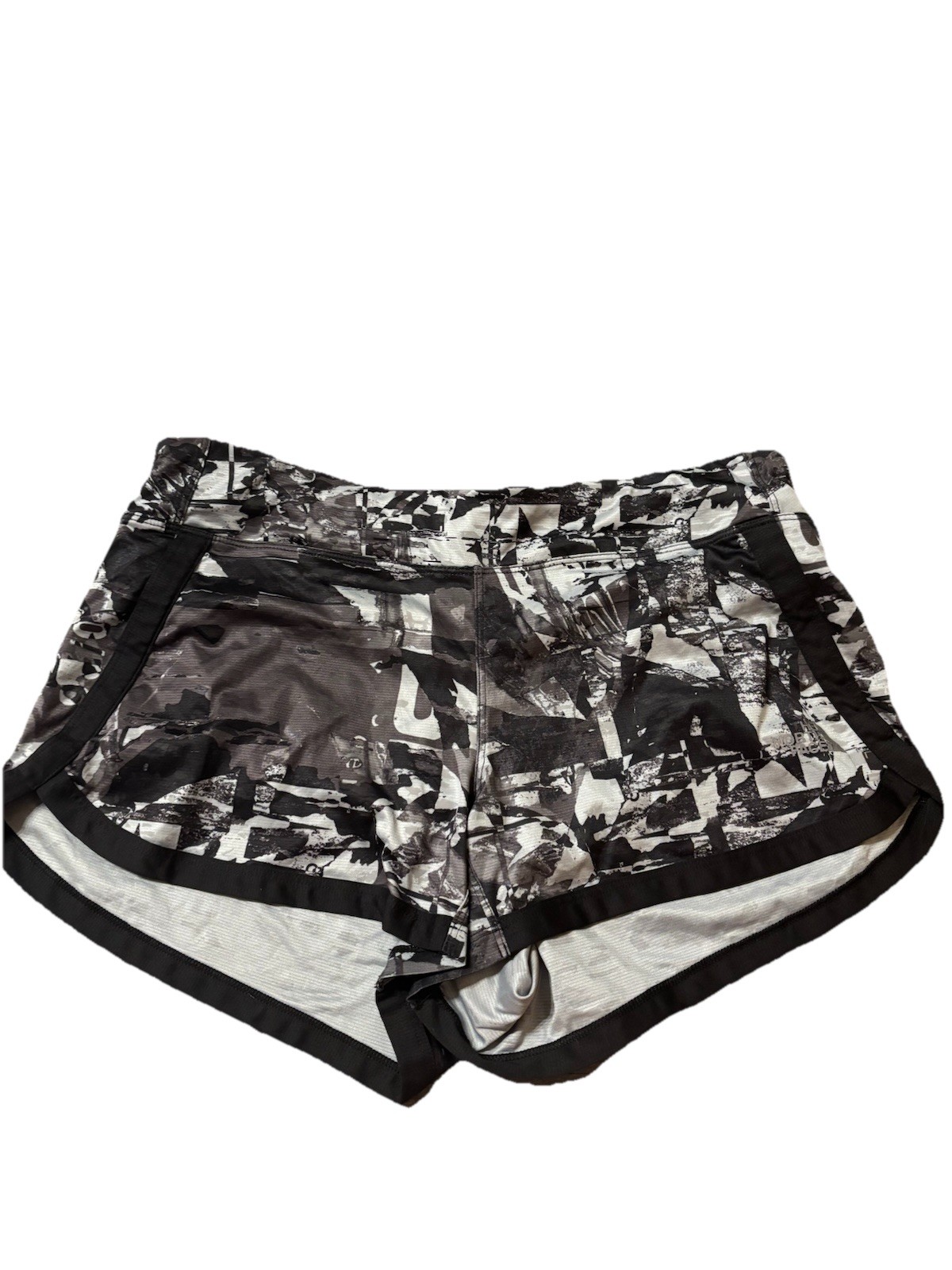 The North Face Women's Black White Geometric FlashDry Athletic  Shorts