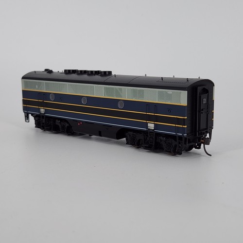 HO Intermountain Regal Line Baltimore & Ohio B&O F7B Diesel Locomotive 49608 - Picture 2 of 18