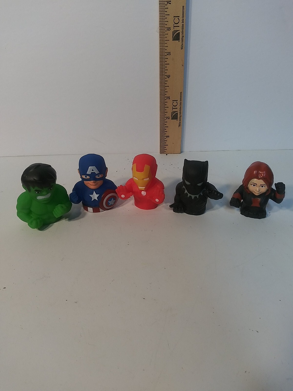 Marvel Avengers Finger Bath  Puppets Captain America Hulk Batman Ironman 