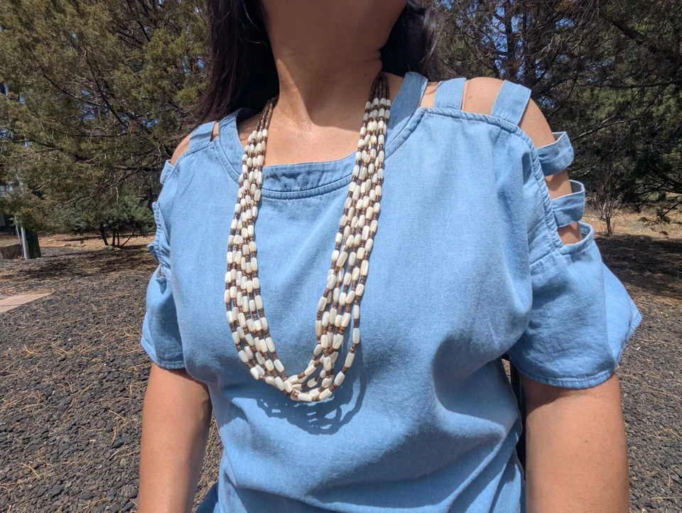 Santo Domingo Kewa Necklace MOP Shell Heishi Handmade by B Coriz NA Jewelry - Image 4 of 4