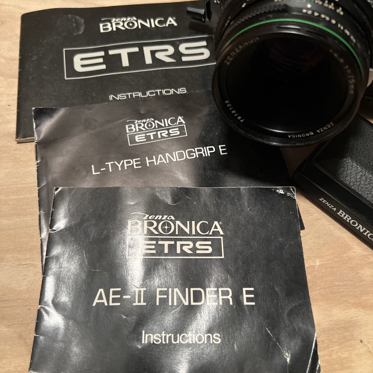 Zenza Bronica Etrs With 75mm Lens And Extras | eBay Zenza Bronica Etrs With 75mm Lens And Extras | eBay