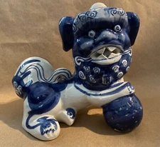 Vintage Asian Foo Dog Blue And White Dog Figurine Rare Decorative Statue Figure