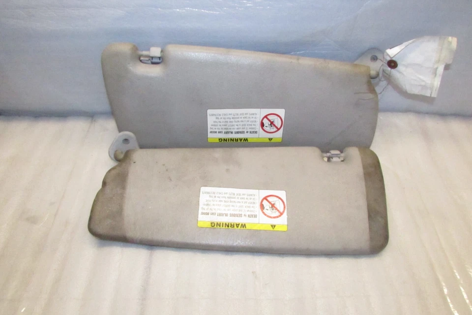 1999-2005 BMW 323i / 3-SERIES PASSENGER & DRIVER SIDE PAIR SUN VISOR SILVER OEM - Image 3 of 4