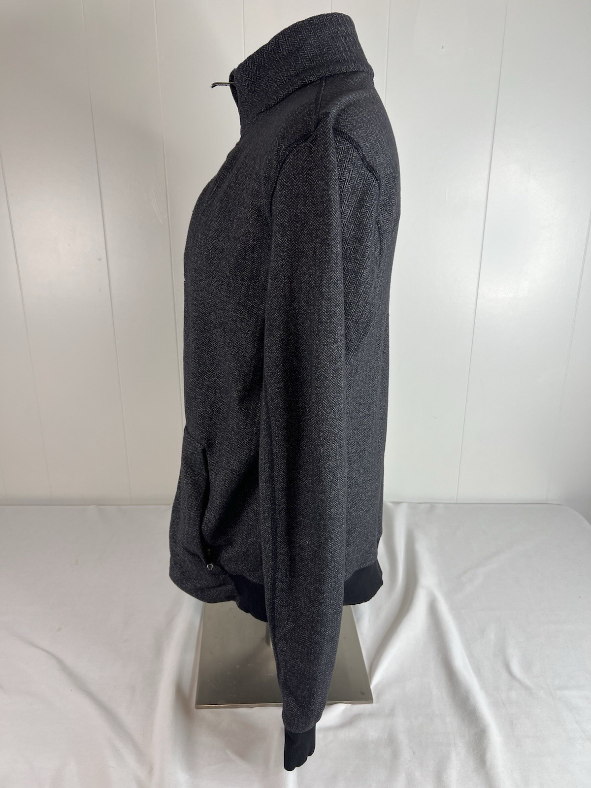 Lululemon Stretch Performance FullZip PrePost Jac… - image 9